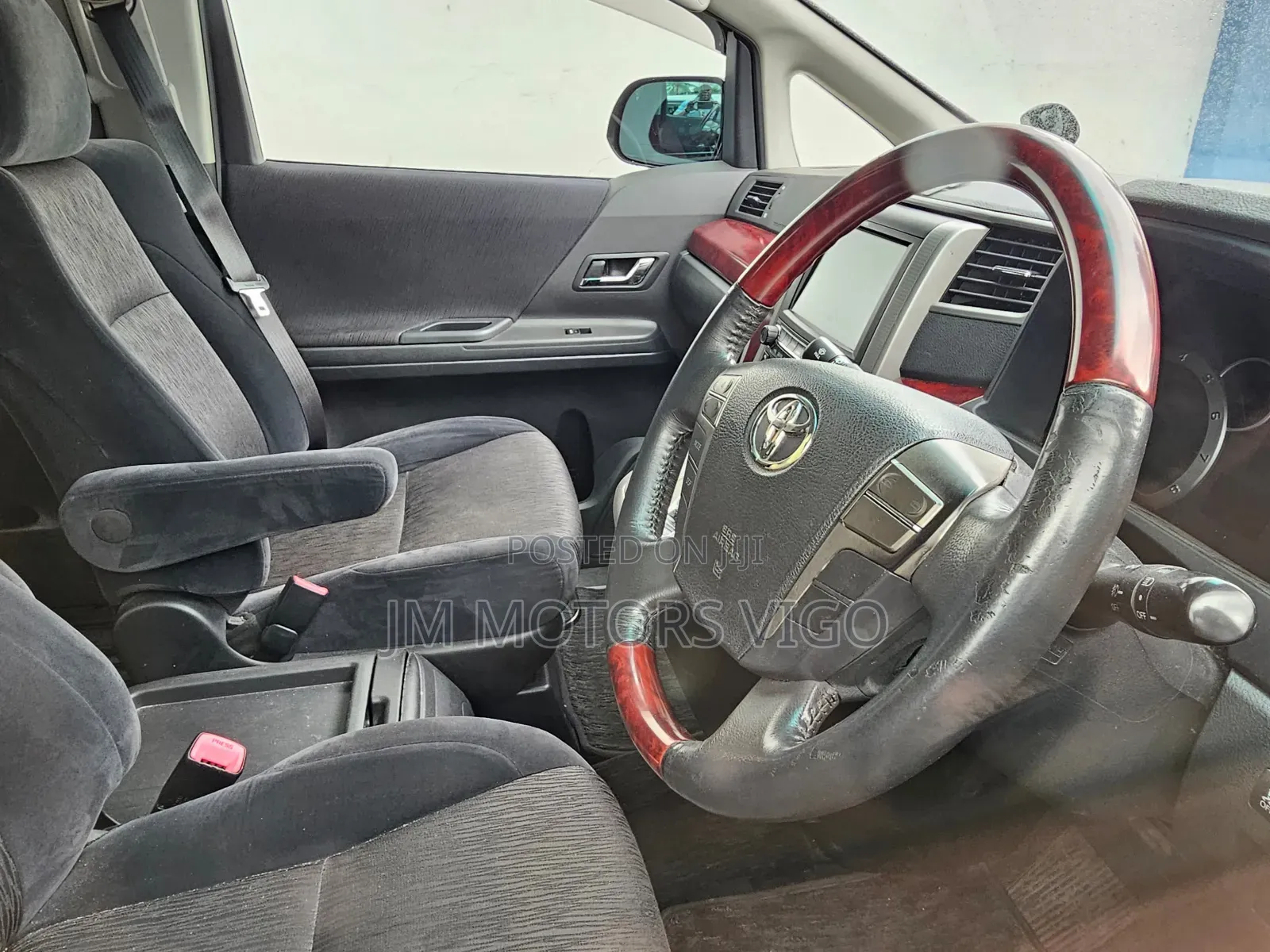 Toyota Alphard 2009 Black