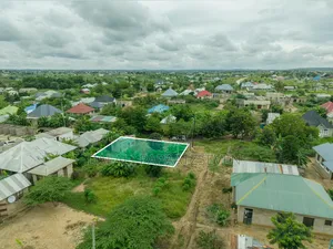Kiwanja Kinauzwa Kipo Bunju (B) Mabwe Pande Kina Hati Safi