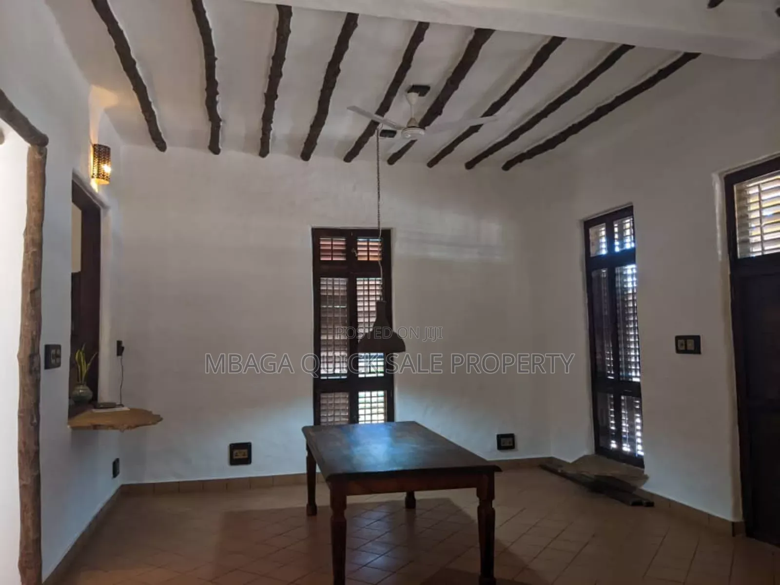 5bdrm House in Mbez Beach, Mbezi for sale