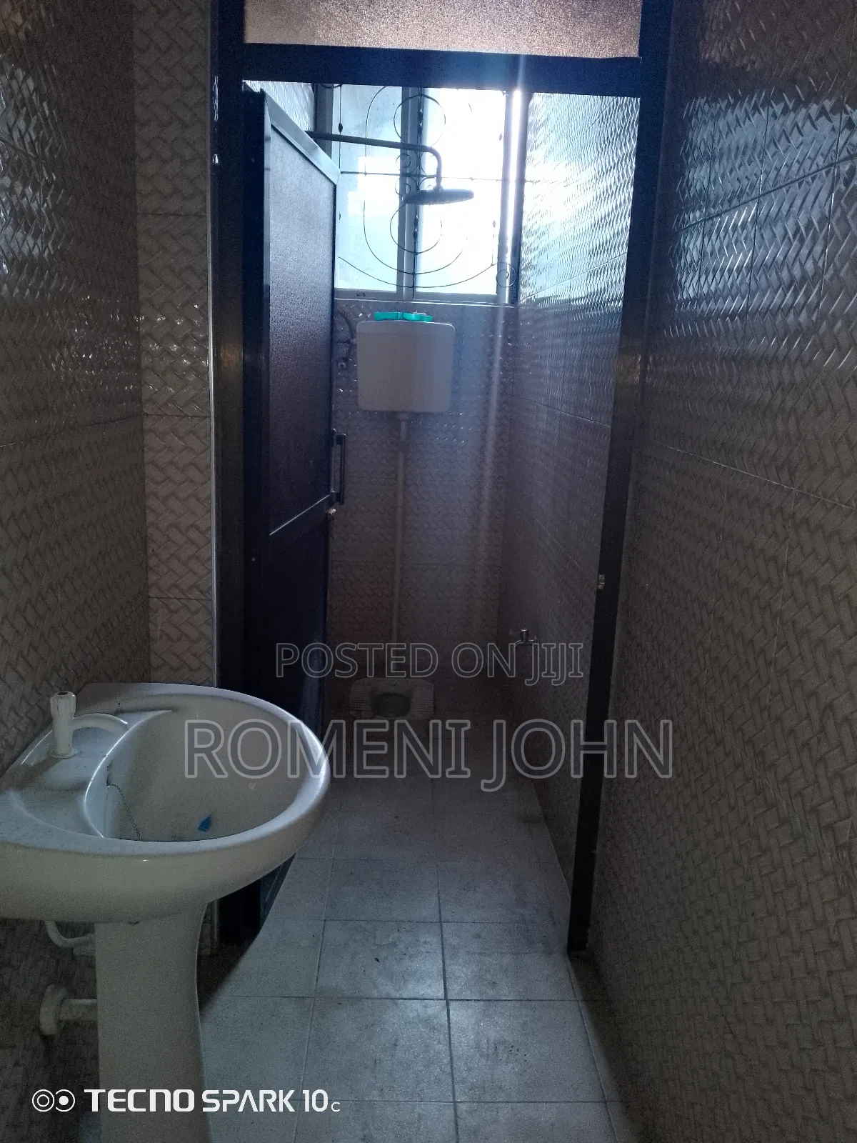 2bdrm Apartment in Tanzania Daresalaam, Ilala for rent