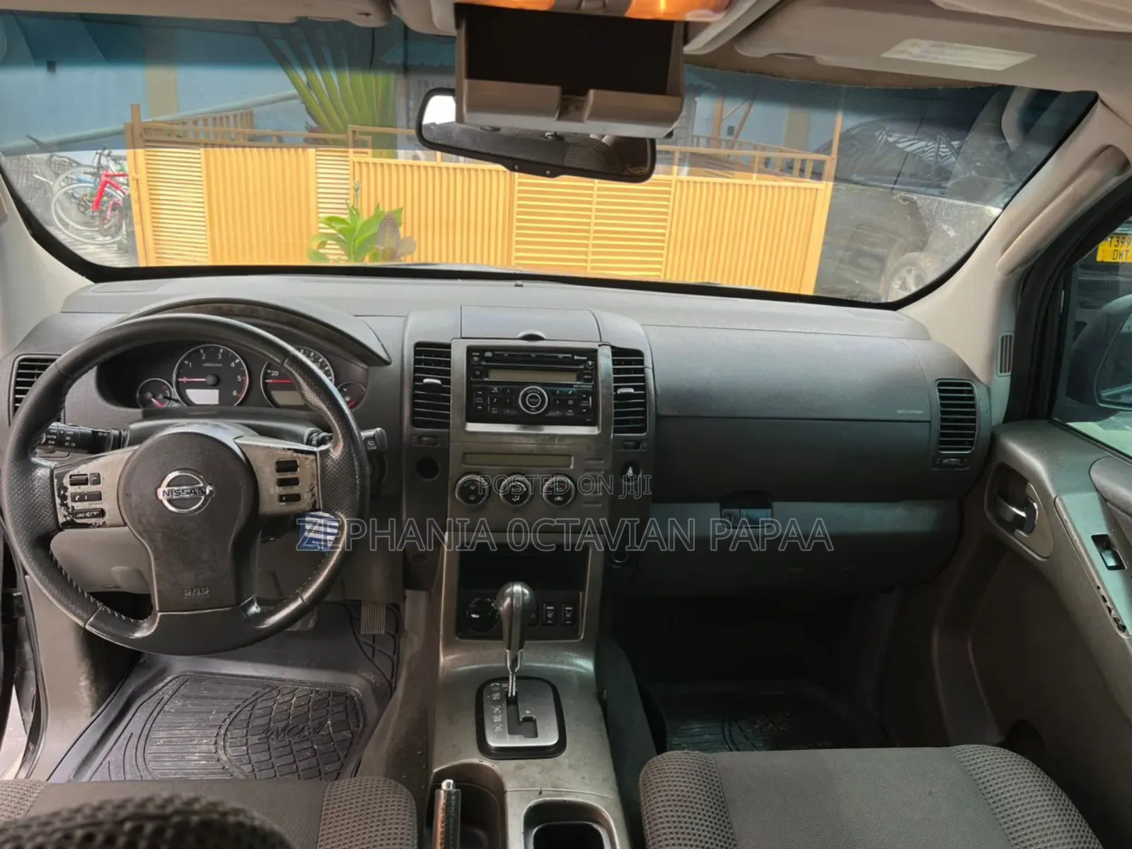 Nissan Pathfinder 2009 Black