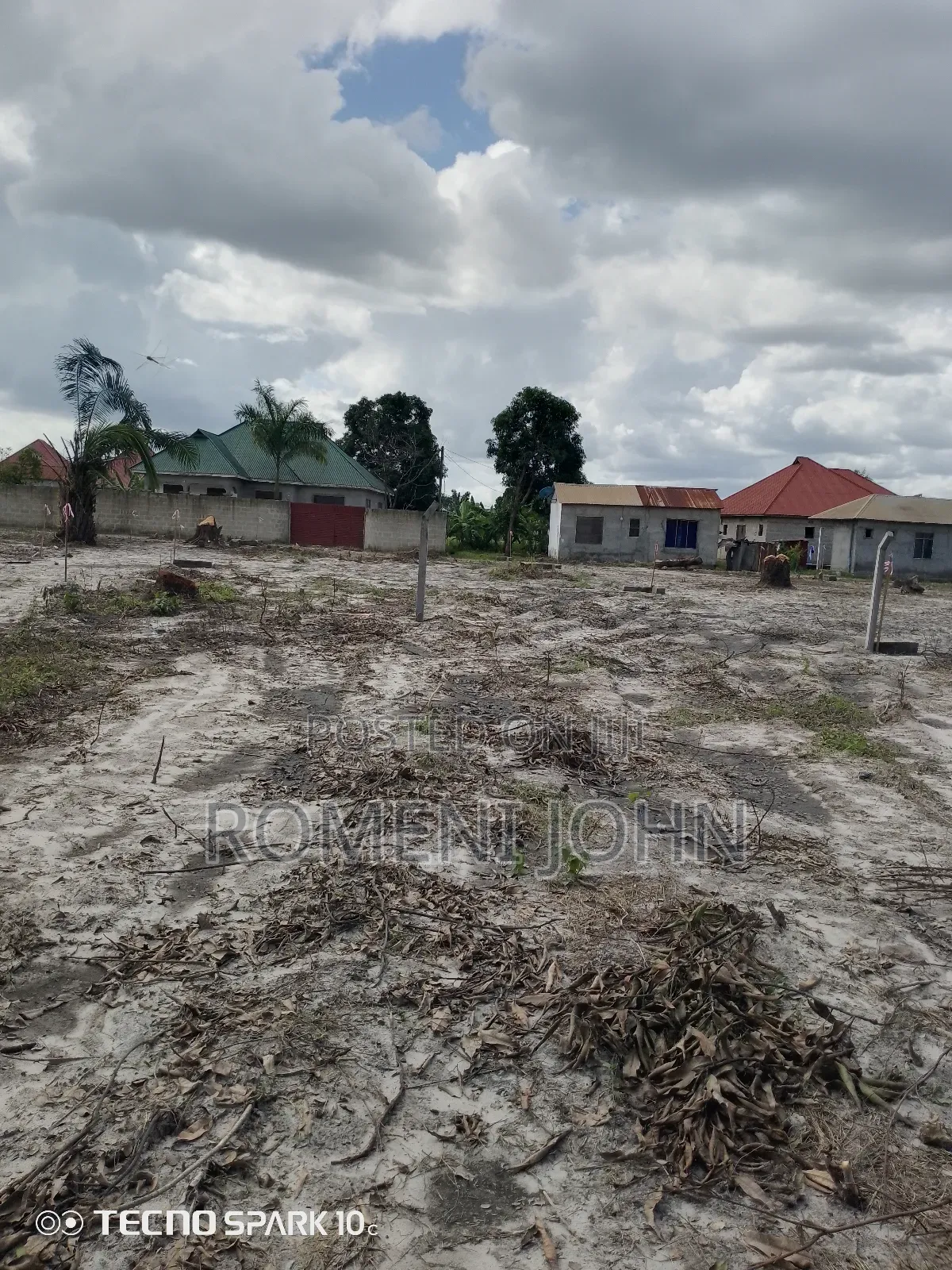 Kiwanja Mita 13 Kwa Mita 12 Kinauzwa Milion 5.6 Majohe Rada.
