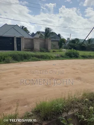 Kiwanja Sqmita 144 Kinauzwa Milioni 5.5 Ukonga Majohe Rada.