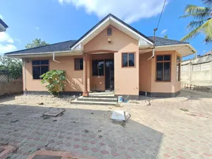 3bdrm House in Kimara Temboni for sale