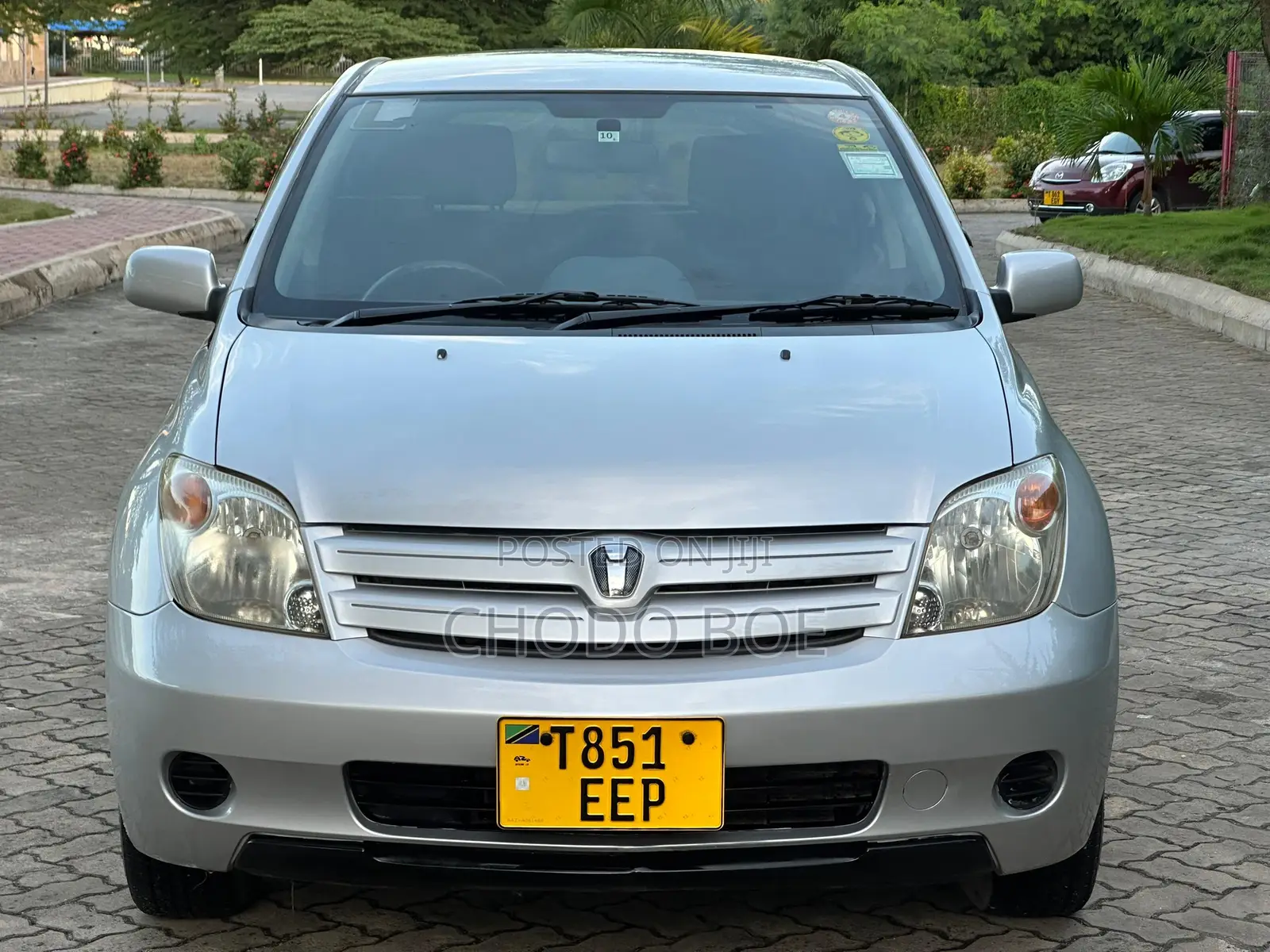 Toyota IST 2003 Silver