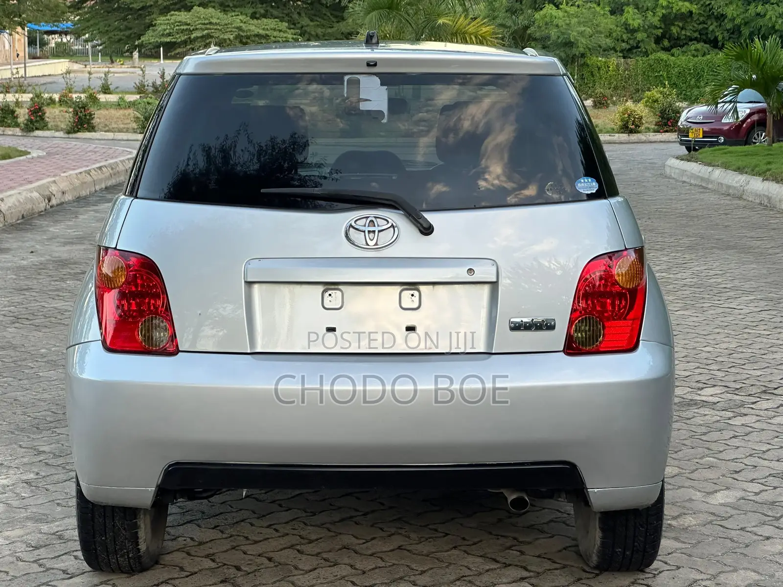 Toyota IST 2003 Silver