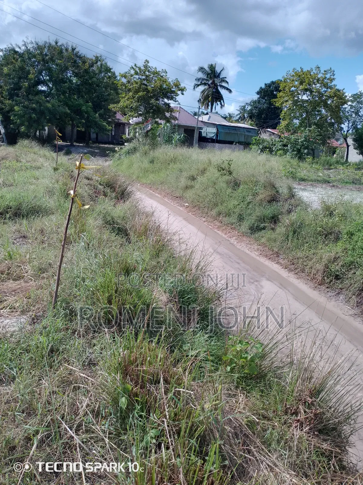 Kiwanja Mita 15 Kwa Mita 14 Kinauzwa Milioni 4.7 Bombambili.