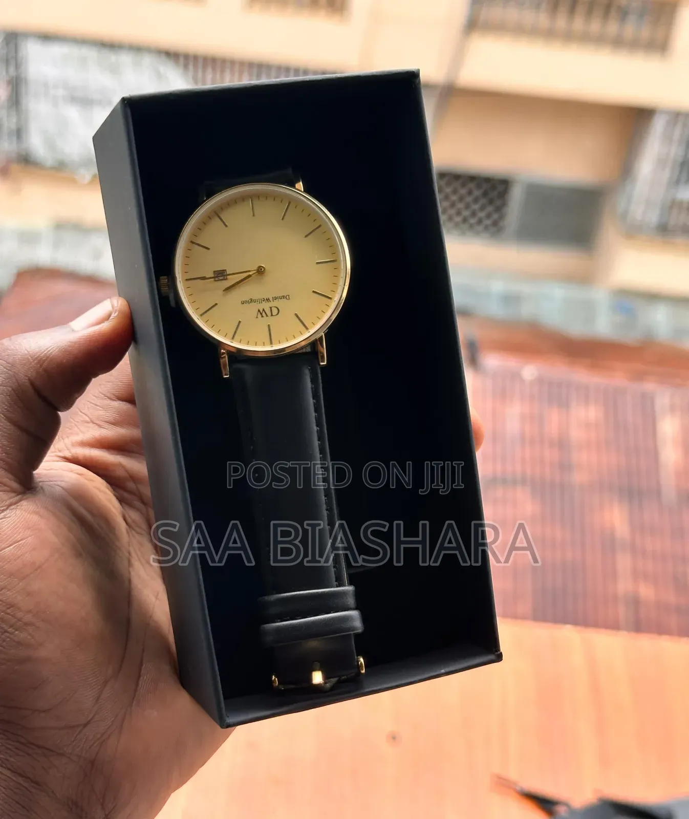Classic Daniel Wellington Watch Black and Yellow Full Box
