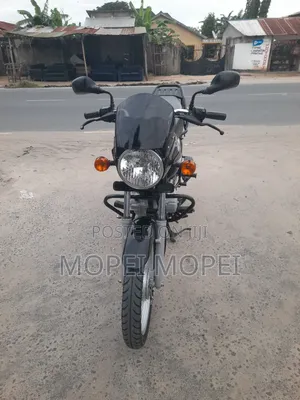 Bajaj Boxer 125 2025 Black