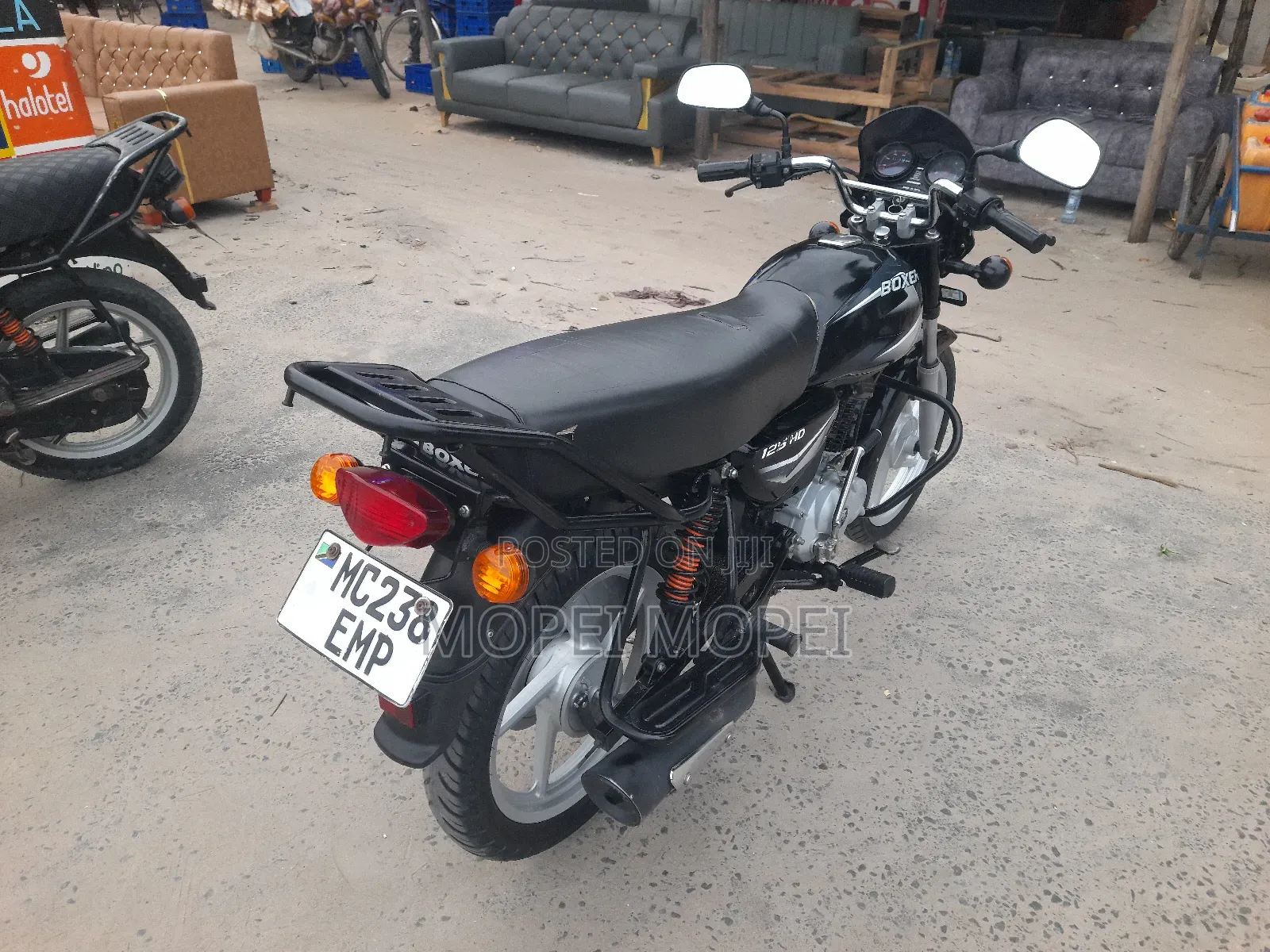 Bajaj Boxer 125 2025 Black