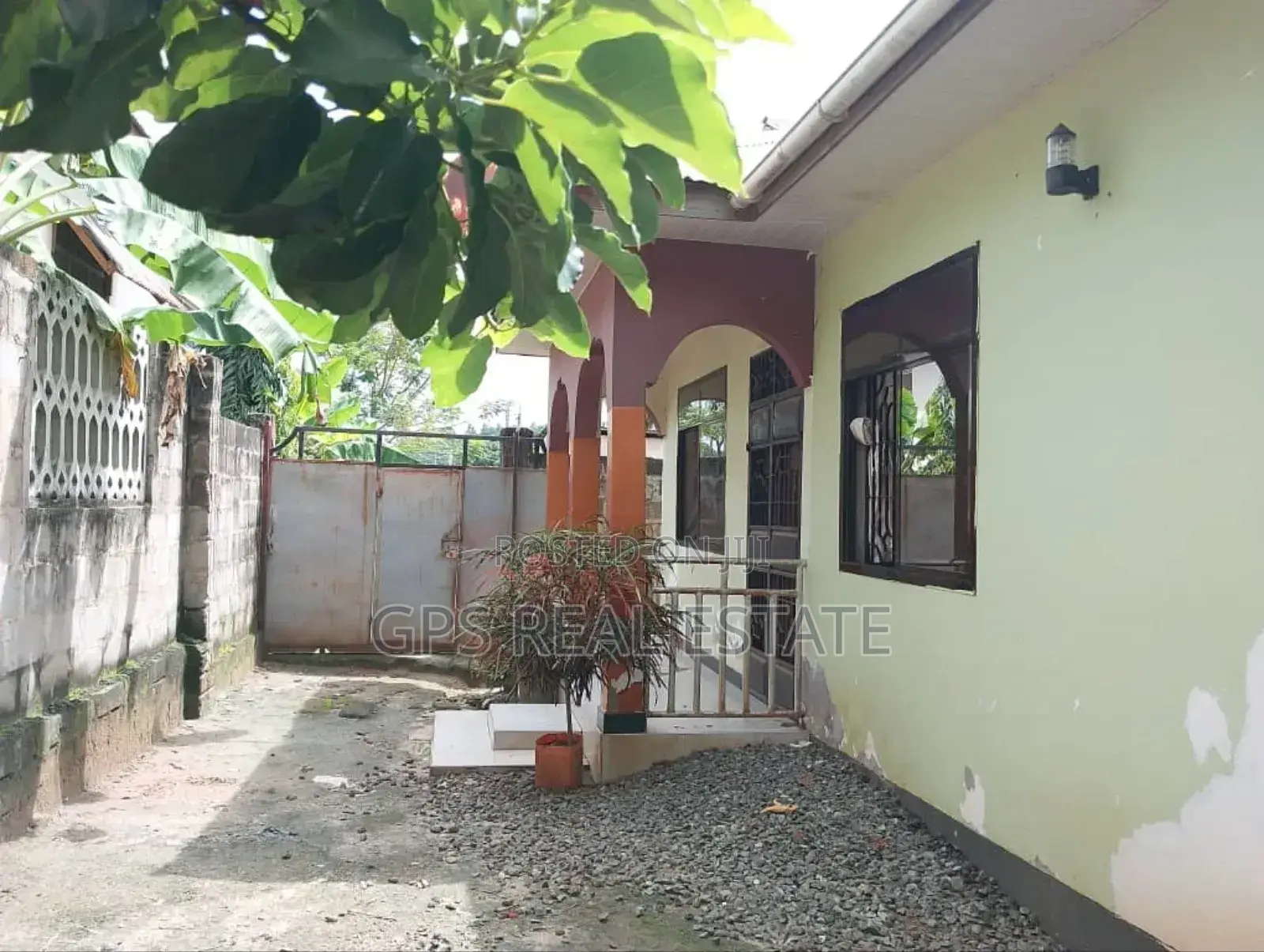 3bdrm House in Kimara Mwisho, Kinondoni for sale