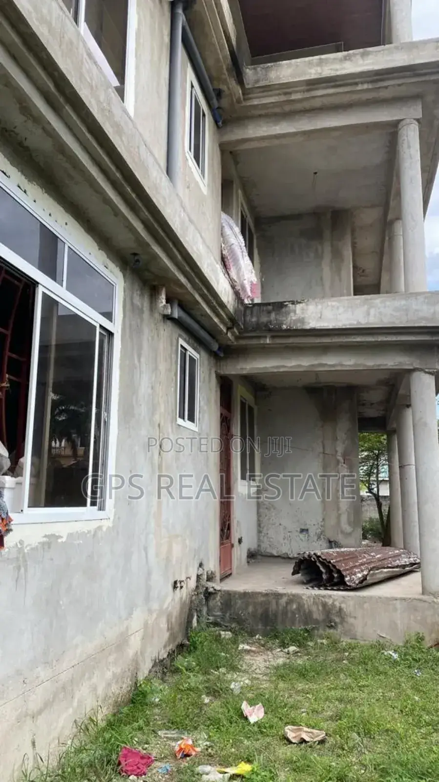 3bdrm Apartment in Mbweni Jkt, Kinondoni for sale
