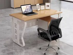 Office Table Pamoja Na Kiti