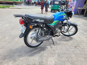 Honda VF 2024 Blue