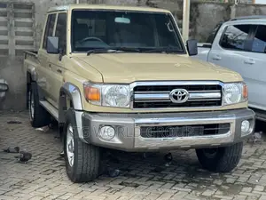 New Toyota Land Cruiser 2022 Beige