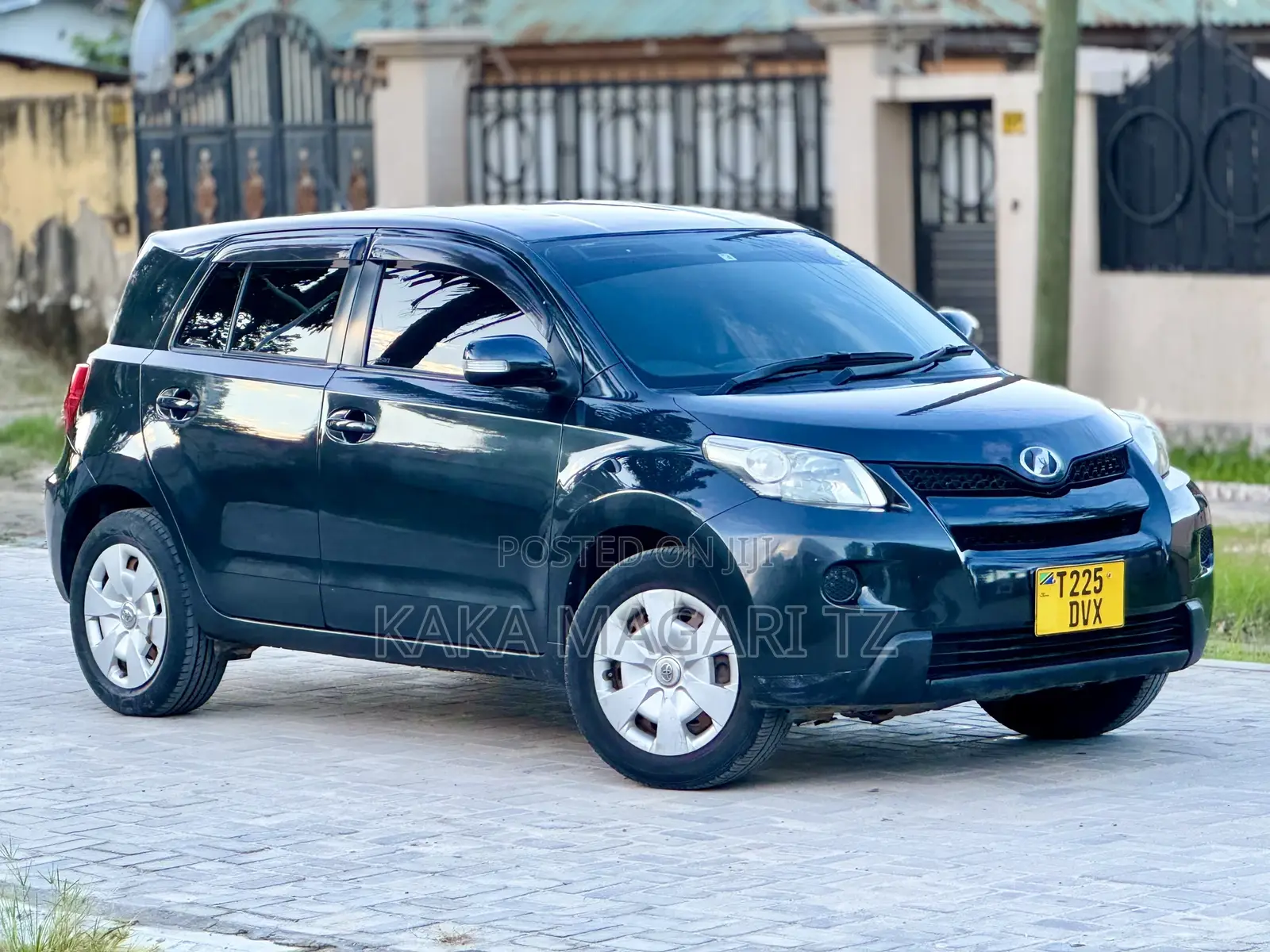 Toyota IST 2007 Black