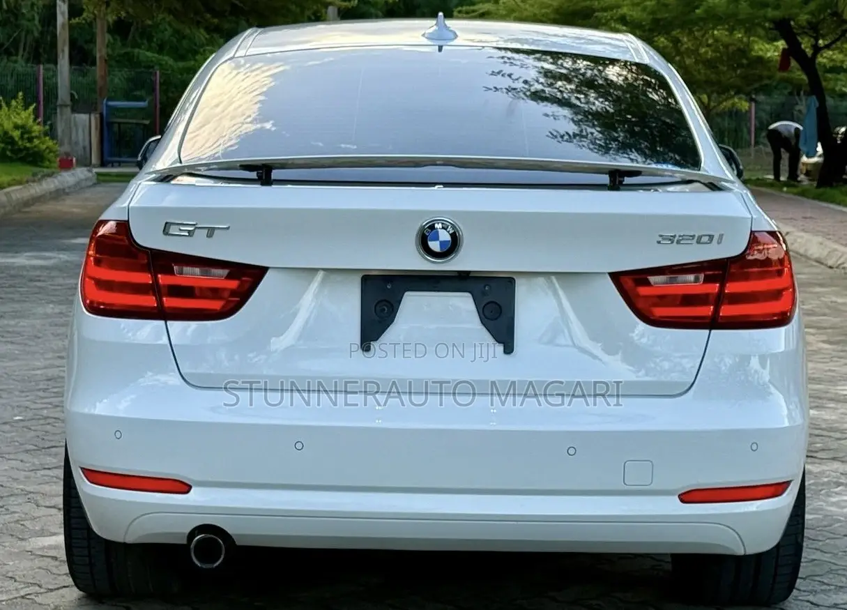 BMW 3 Series 2014 White