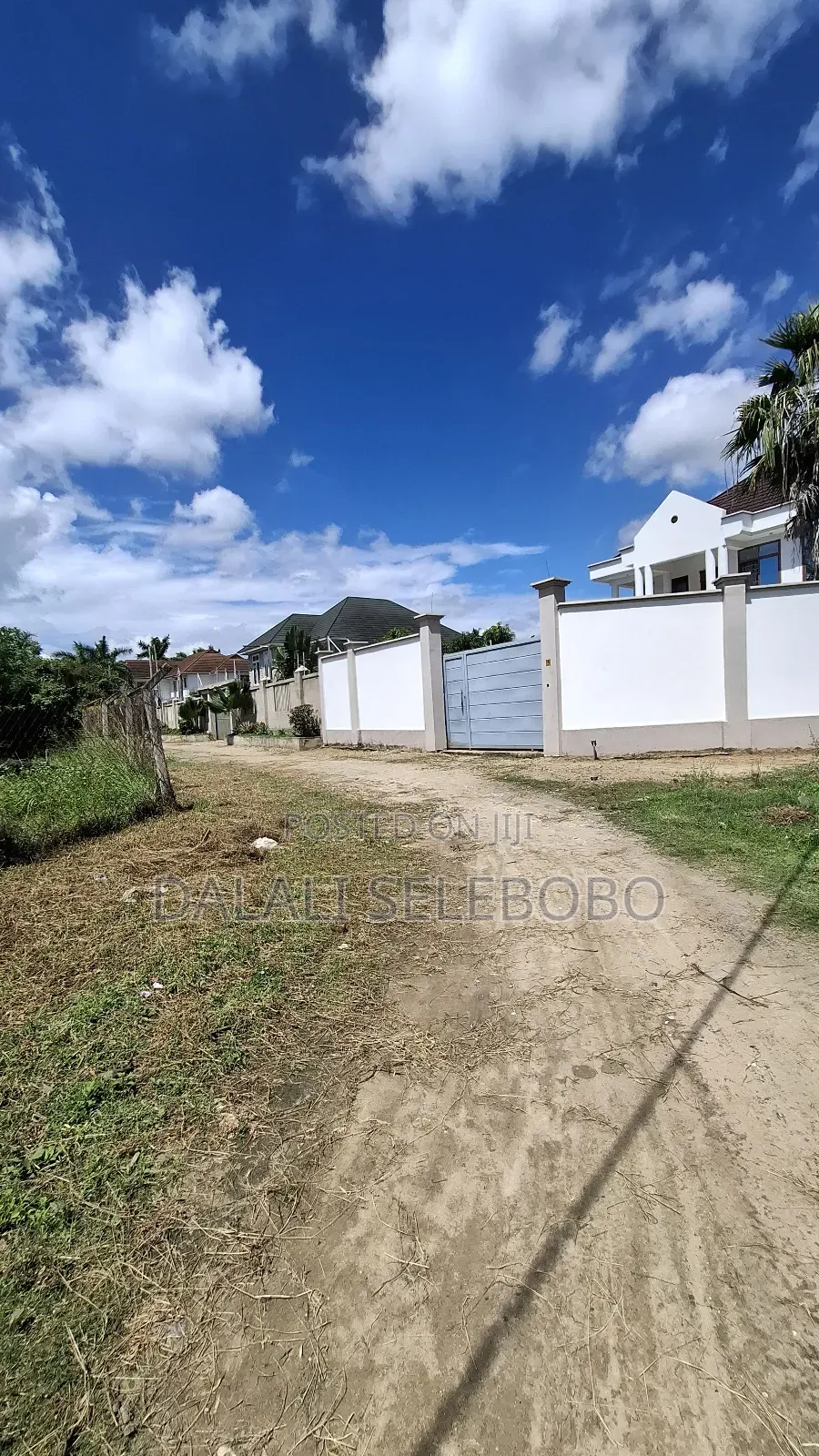 Corner Plot at Mbweni and House Inside