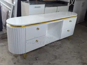 Showcase Futi 6