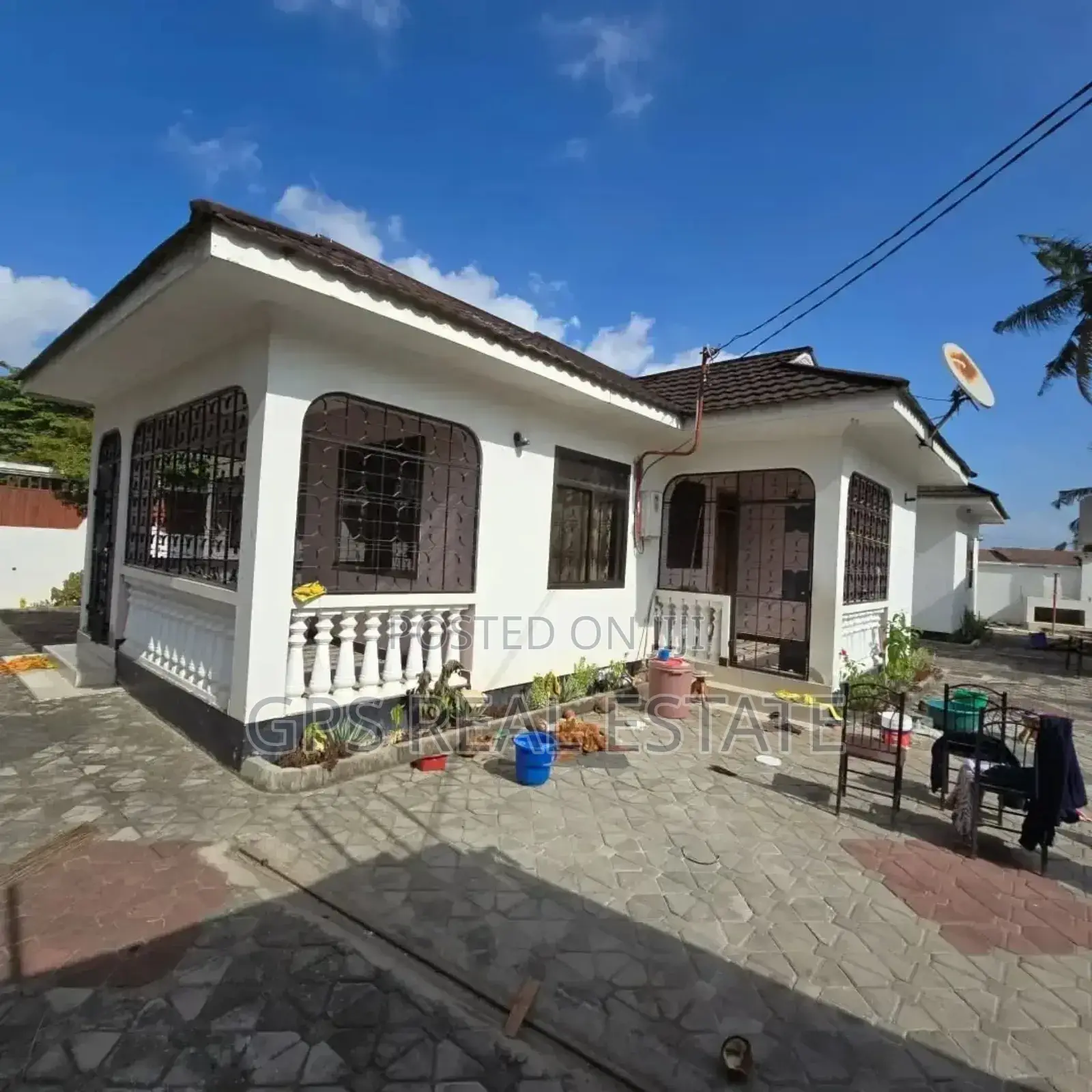 3bdrm House in Kivule Frem 10, Ilala for sale