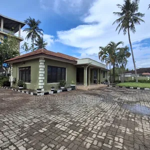 4bdrm House in Mikocheni for sale