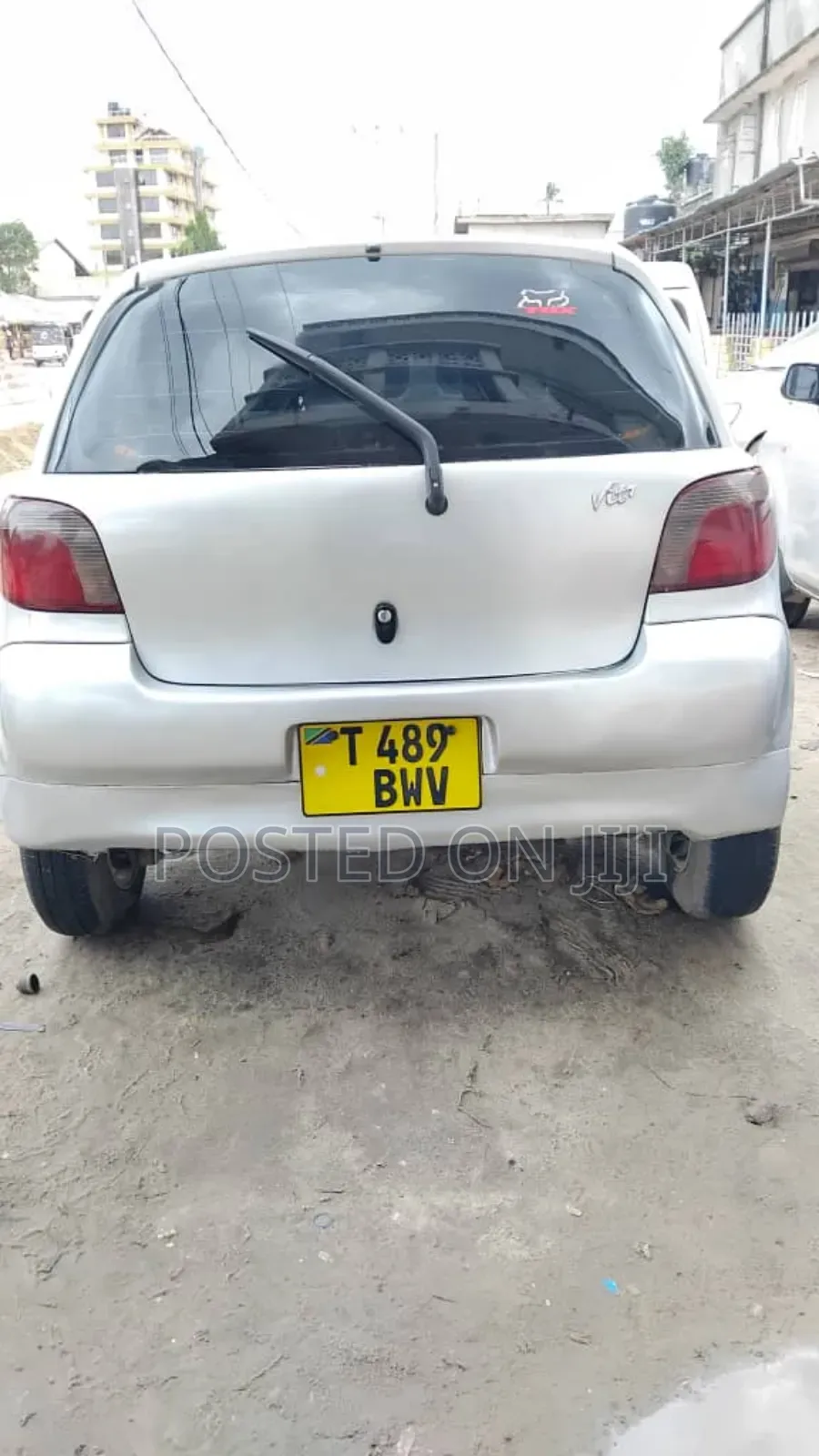 Toyota Vitz 2003 Silver