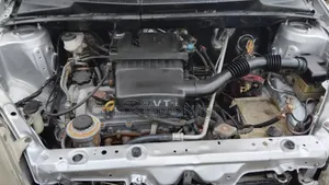 Toyota Vitz 2003 Silver