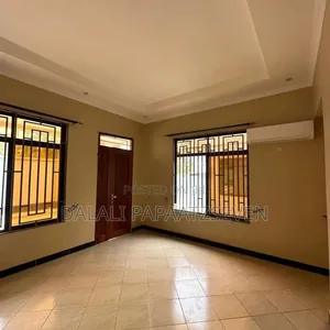 3bdrm Apartment in Dalalipapaatzseven, Kinondoni for rent