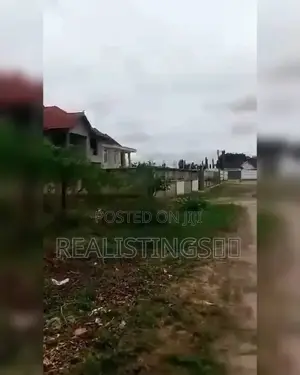 Mbweni: 900 SQM Prime Plot Ushuani, Bei Imekufa - Dar