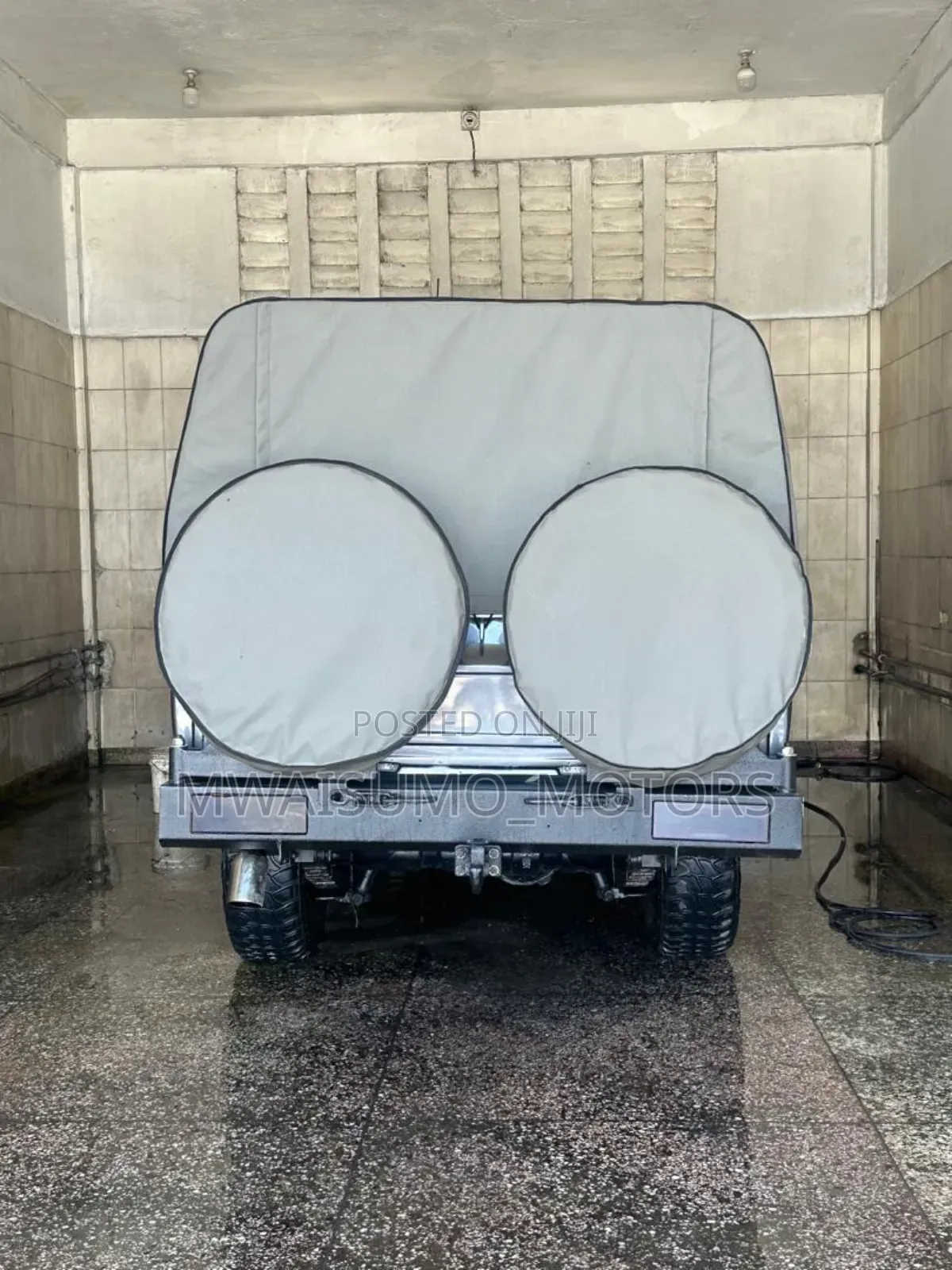 Toyota Land Cruiser 1998 Gray