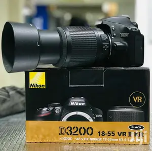 Nikon D3200 With 55~200