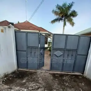 3bdrm House in Ununio, Kinondoni for sale