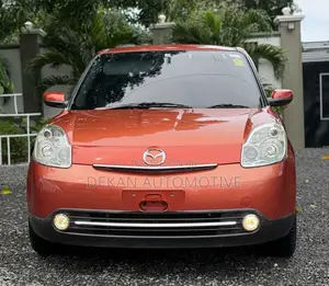 Mazda Verisa 2009 Orange
