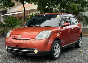 Mazda Verisa 2009 Orange