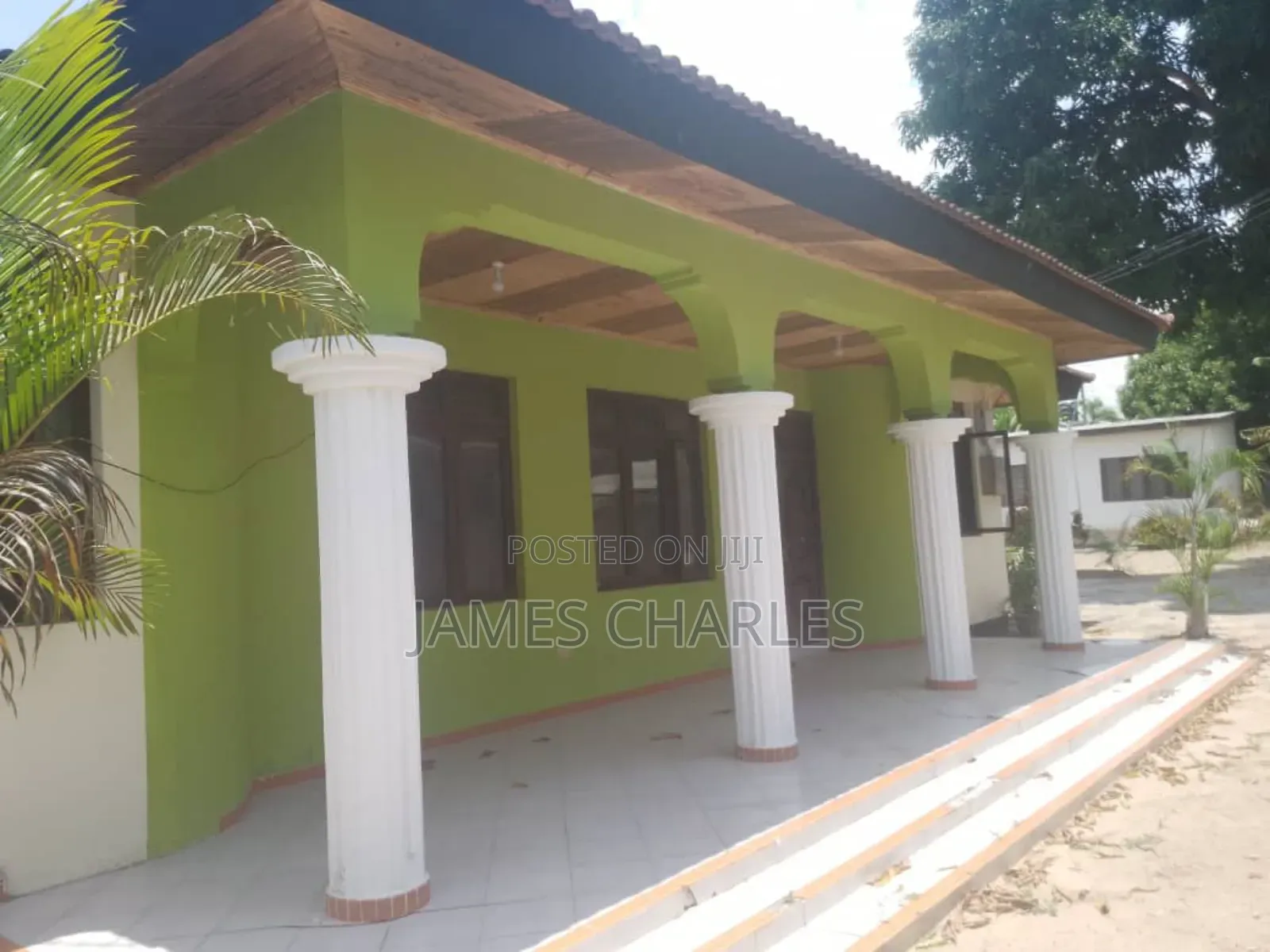 5bdrm House in Near Fk, Mbezi Beach for sale
