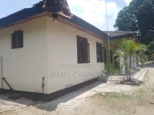 5bdrm House in Near Fk, Mbezi Beach for sale