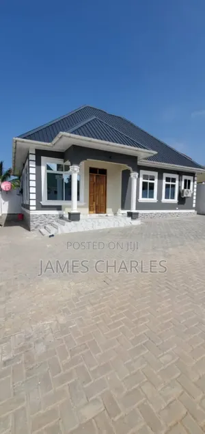 5bdrm House in Mji Mwema Ungindoni, Kigamboni for sale