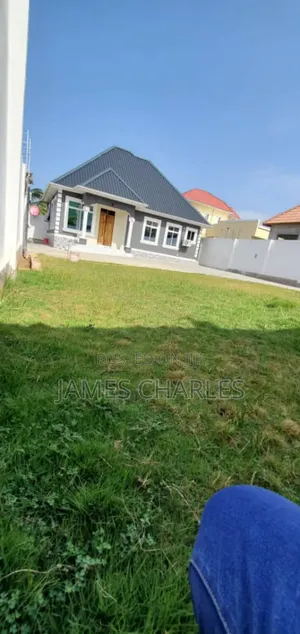 5bdrm House in Mji Mwema Ungindoni, Kigamboni for sale