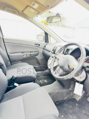 Toyota Wish 2003 Silver