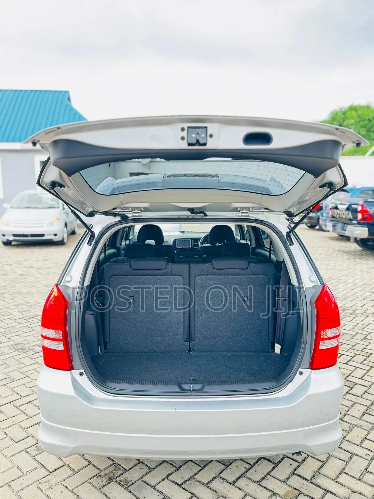 Toyota Wish 2003 Silver