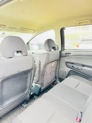 Toyota Wish 2003 Silver