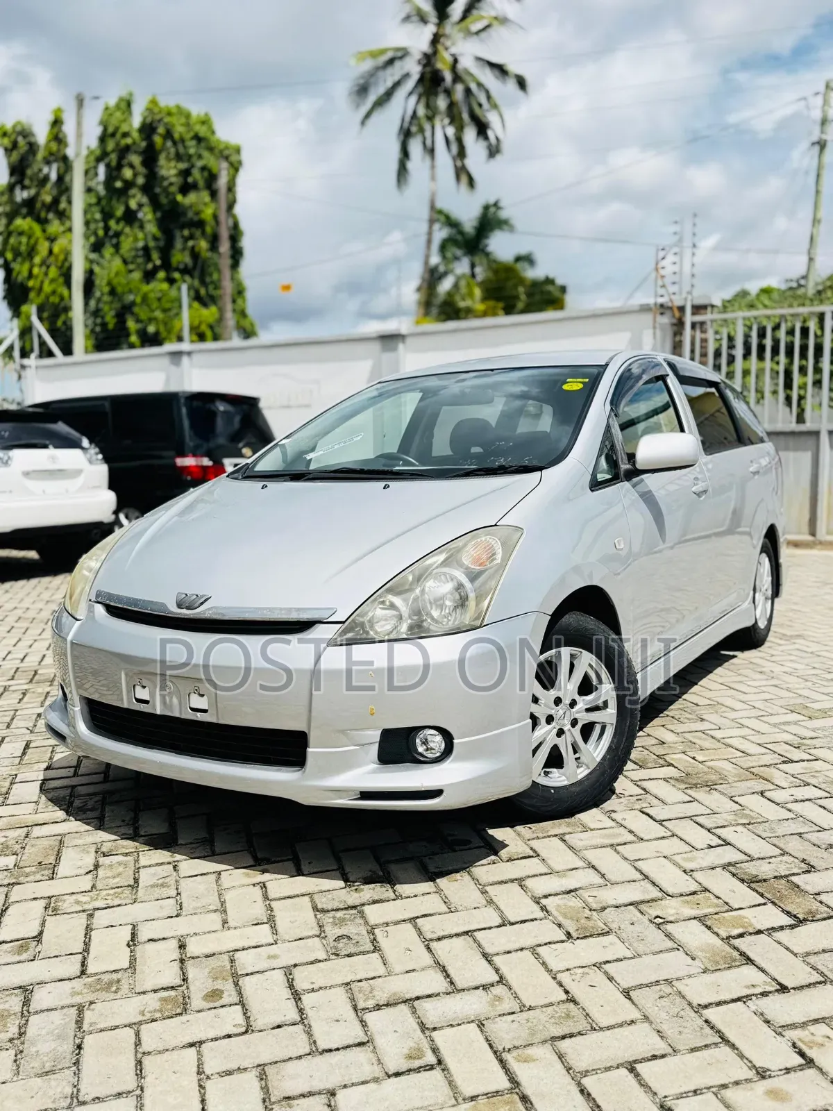 Toyota Wish 2003 Silver