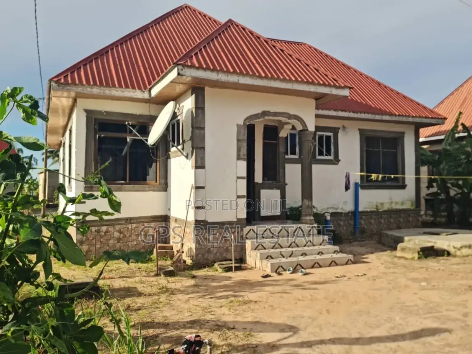 3bdrm House in Mbande Mipeko, Kinondoni for sale