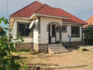 3bdrm House in Mbande Mipeko, Kinondoni for sale