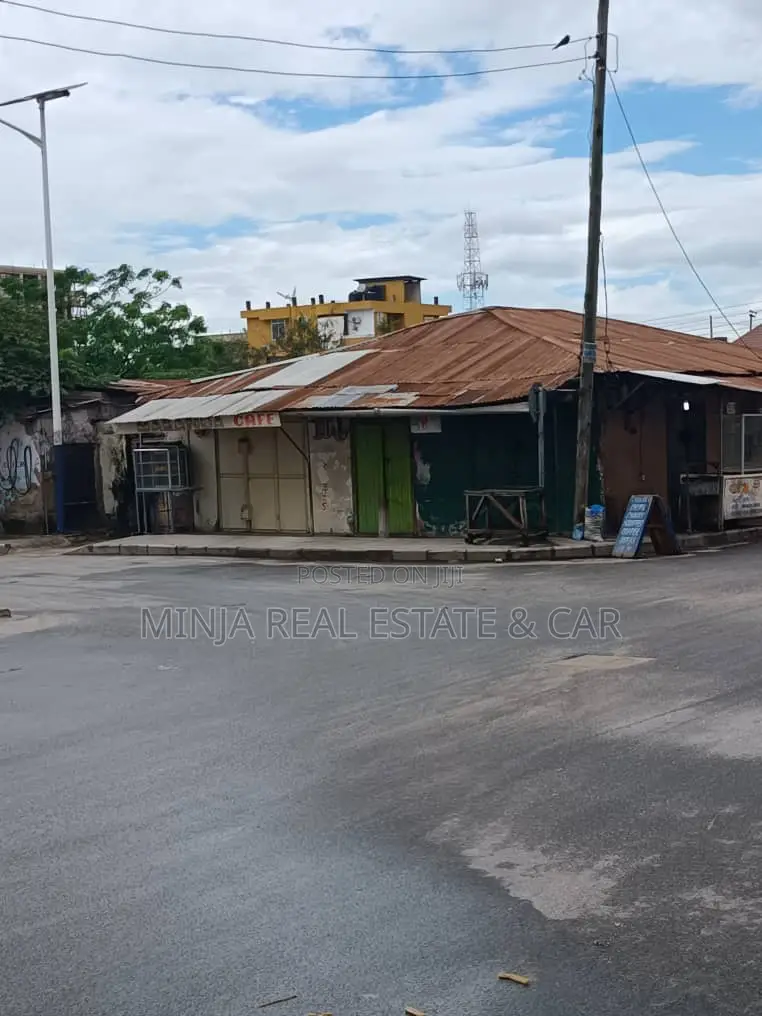 Plot With Demolished House for Sale in Magomeni Mikumi