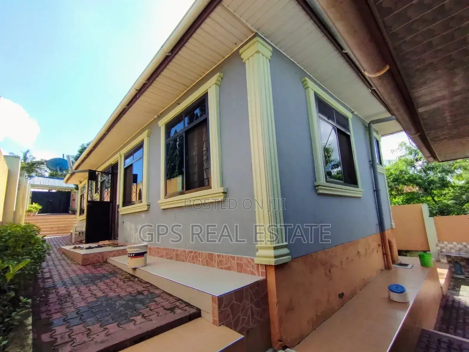 Furnished 6bdrm Apartment in Kitunda Bomba Mbili, Kinondoni for sale