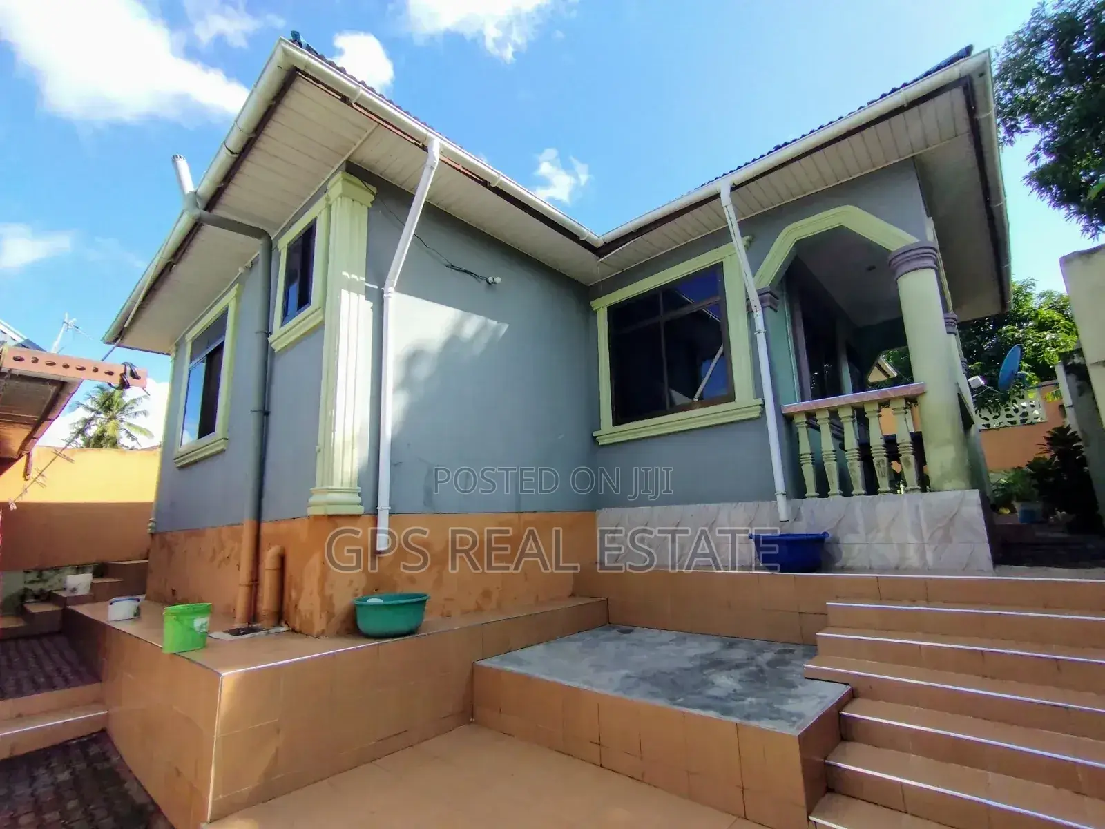 Furnished 6bdrm Apartment in Kitunda Bomba Mbili, Kinondoni for sale