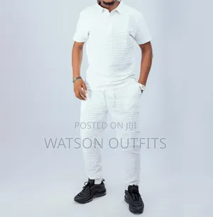Top Quality Men Wears of Tshirts and Pants