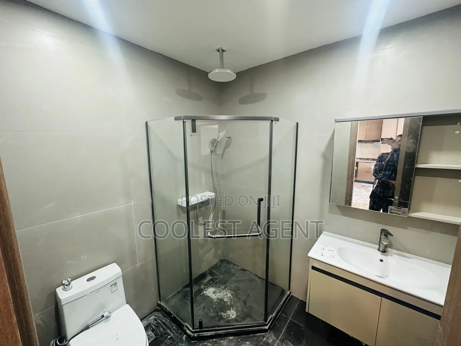 Furnished 2bdrm Duplex in Coolest, Oyster Bay for rent