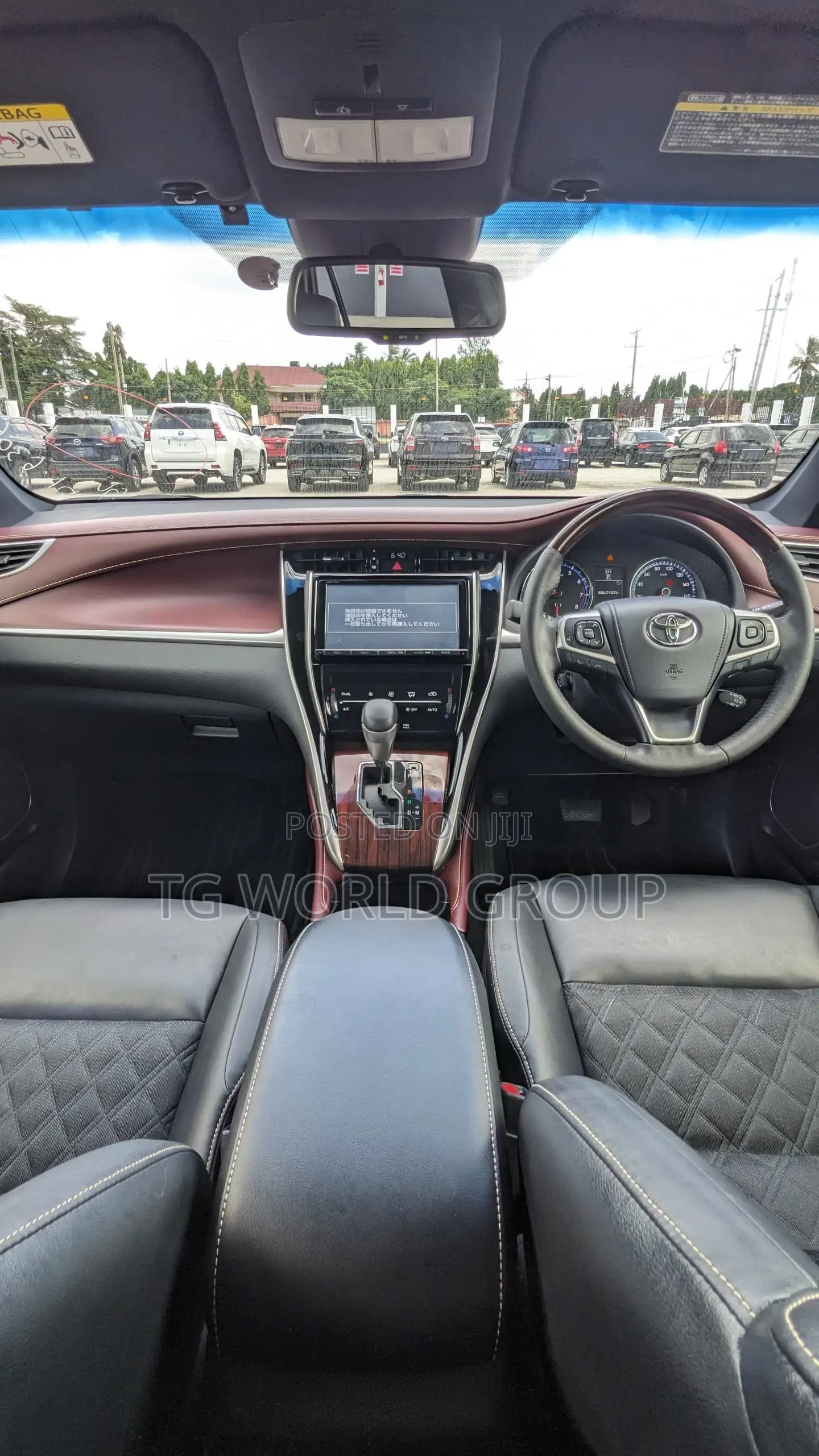 Toyota Harrier 2.0 2015 Black